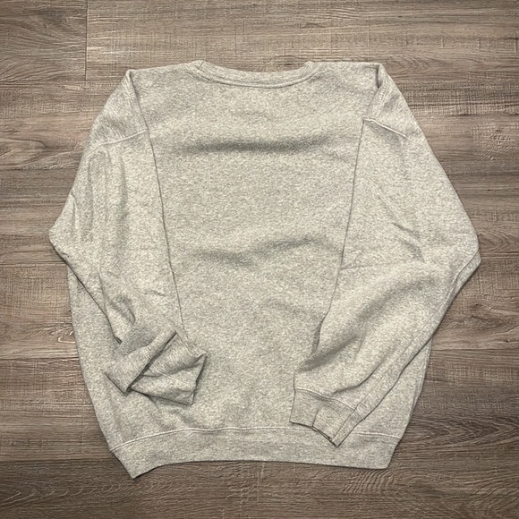 Crewneck sweatshirt - Picture 4 of 4